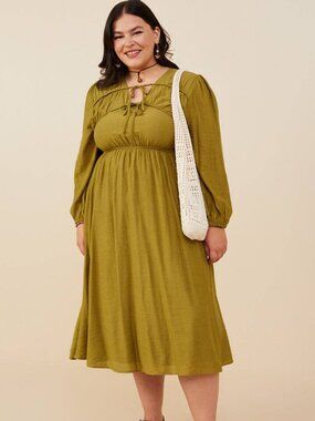 NWT Plus Forest Fairy Long Sleeve Midi Dress